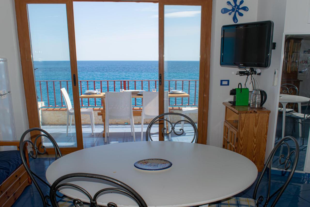 Beach House Acquamarina Letojanni Kültér fotó